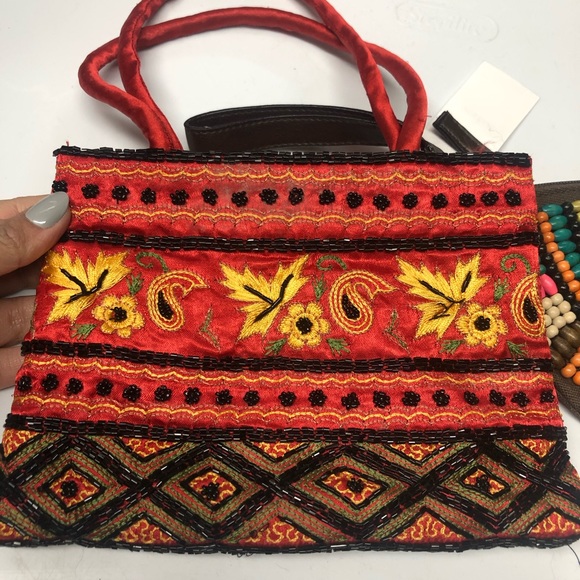 unknown and old navy Handbags - BUNDLE two very cute bags ⭐️⭐️